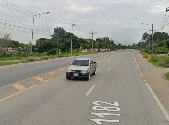 พื้นที่ดิน ที่ดินถมแล้ว ติดถนนทางหลวงหมายเลข 1182 (4 เลน) จ.นครสวรรค์  15515000 - ใกล้  แม่น้ำปิง, สะพานปิงวารีศรีสวรรค์ และถนนเลี่ยงเมืองนครสวรรค์ (ทางหลวงหมายเลข 122) โครตถูก