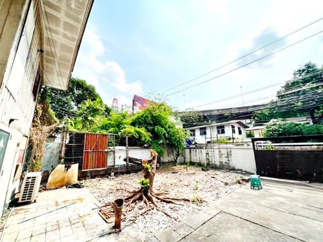 ขาย-เช่าที่ดิน ARLราชปรารภ ทำที่จอดรถได้ ทำเลดี 200ตรว. 800 ตรม. มักกะสัน ราชเทวี ทำที่จอดรถได้ 200 คัน ติดทางด่วน ตลาดประตูน้ำ