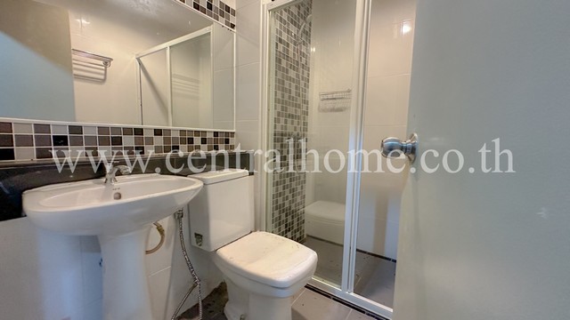 คอนโด รีเจ้นท์โฮม 20 (ประชาชื่น 16) ห้องใหญ่ สภาพดี พร้อมเข้าอยู่