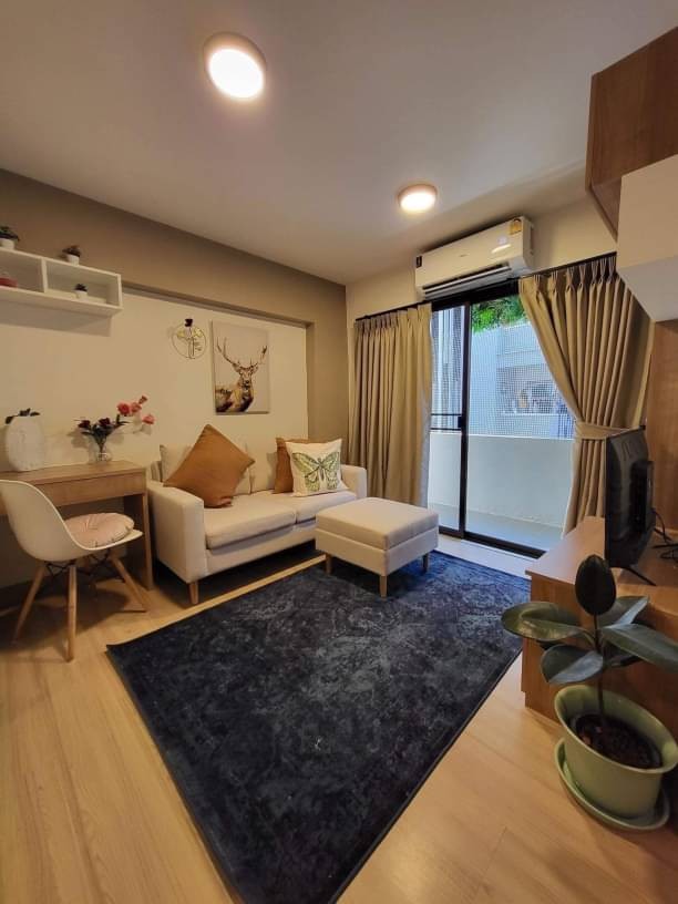 ขายต่ำกว่าราคาประเมิน​ ทำเลใกล้เมือง คอนโดน่าอยู่ เดินทางไปห้าง สนามบิน สะดวก บิ้วอินเรียบร้อยสวยงาม​ ห้องกว้าง​ ขายพร้อมเฟอร์นิเจอร์