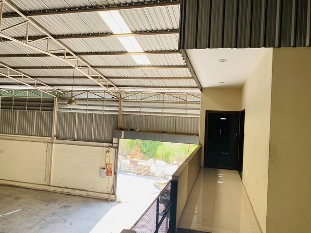 ให้เช่าโกดัง 2 หลัง .เฉลิมพระเกียรติ ร.9 ซอย 62 พื้นที่ ใช้งาน 1,024 ตรม  แยกเช่าได้ เหมาะทำคลังสินค้า