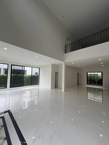 ให้เช่าบ้านเดี่ยว 4้องนอน นราสิริ พหล วัชรพล  ใกล้โรงเรียนนานาชาติฮาร์โรว์ นานาชาติKPIS รร.นานาชาติ นีวา อเมริกัน ใกล้เซ็นทรัลอีสต์วิลล์