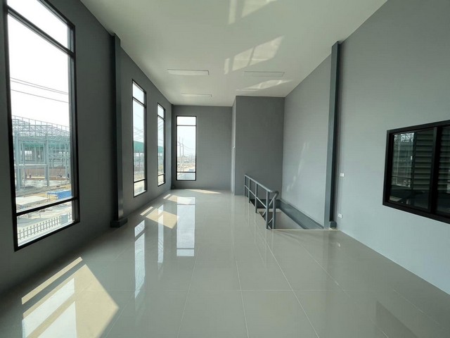 ให้เช่าโกดังพร้อมออฟฟิศ 2ชั้น  เนื้อที่รวม 362 ตรว บางพลี สมุทรปราการ