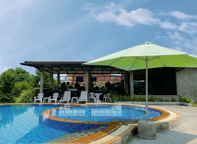 ขายกิจการบ้านพักพูลวิลล่า ร้านอาหาร ขนาด 2 ไร่ 2 งาน อ.แม่ริม เชียงใหม่