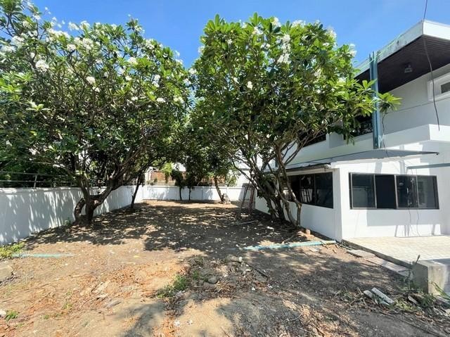 PO510 ให้เช่า บ้านเดี่ยว. 5 ห้องนอน ซอยวิภาวดีรังสิต 16 รัชดา 19 เขตดินแดง ใกล้ MRT รัชด