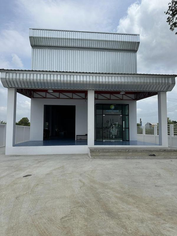 โรงงานขาย- เช่า คลองสี่ คลองหลวง ปทุมธานี มี 1 Unit พื้นที่ 312 ตารางวา มีออฟฟิศ พื้นที่ ตัวโรงงาน 500 ตรม. ในตัว ไฟฟ้า 380 VAC