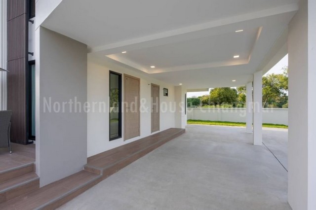 พูลวิลล่าสุดหรู ขายพร้อมระบบ airbnb  สันพระเนตร สันทราย