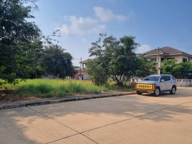 ที่ดินในหมู่บ้านเดอะลากูน1-2 สามโคก ปทุมธานี แปลงหัวมุม 86 ตร.ว.