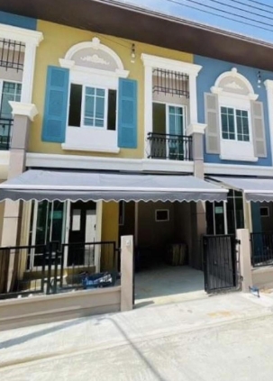 ให้เช่า ทาวน์โฮม โกลเด้น ทาวน์ ฟิวเจอร์-รังสิต มี 3 นอน 2 น้ำ 