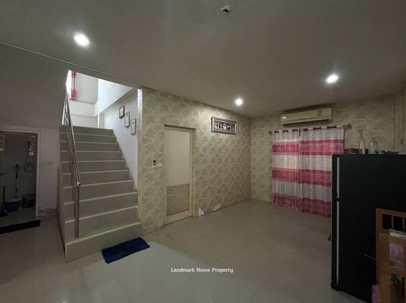 LM24-0087 ขายบ้านแฝด 2 ชั้น ทัศรินทร์ ซ.มังกร 36.7 ตรว 3นอน 3น้ำ เข้าออกได้หลายเส้นทาง ใกล้ทางด่วนกาญจนาภิเษก