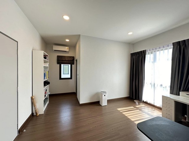 HR1565ให้เช่าบ้านเดี่ยว โครงการเดอะ ซิตี้ บางนา (โครงการใหม่) ใกล้เมกาบางนา ตกแต่งสวยพร้อมอยู่