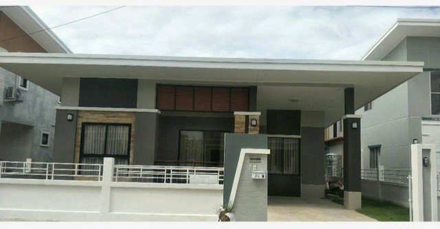 ขายบ้านเดี่ยวชั้นเดียว 57ตรว. 3นอน2น้ำ 3.5ลบ. กุลพันธ์วิลล์ 9  ต.สันผักหวาน อ.หางดง เชียงใหม่บ้านเดี่ยว ชั้นเดียวสไตล์โมเดิร์น ในหมู่บ้านกุลพันธ์วิลล์ 9  โครงการเดอะเซนทริคห้องกว้างใหญ่ บนพื้นที่ 57 ตรว. พื้นที่ใช้สอย 145 ตรม. มีการต่อเติมเพิ่มเติมพิกัด : The Zentric กุลพันธ์วิลล์ 9 ต.สันผักหวาน อ.หางดง จ.เชียงใหม่ขาย 3.5 ล. พร้อมผู้เช่า ผู้เช่าเดือนละ 15,500 #เช่ารายปี โอนคนละครึ่ง- 3 ห