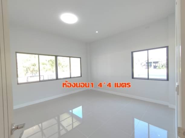 ยินดีรับนายหน้าช่วยขาย ราคาพิเศษ 2.49 ล้าน 50 ตรว. บ้านสร้างใหม่ โซนสันกำแพง สไตล์โมเดิร์น ทำเลดี อยู่ในแหล่งชุมชน เงียบสงบ เดินทางสะดวกสบาย