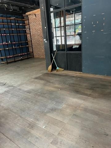 ให้เช่าอาคารพาณิชย์3ชั้นย่านพญาไทอนุสาวรีย์ราชเทวีเพชรบุรี เหมาะทำคาเฟ่ โชว์รูม คลีนิค