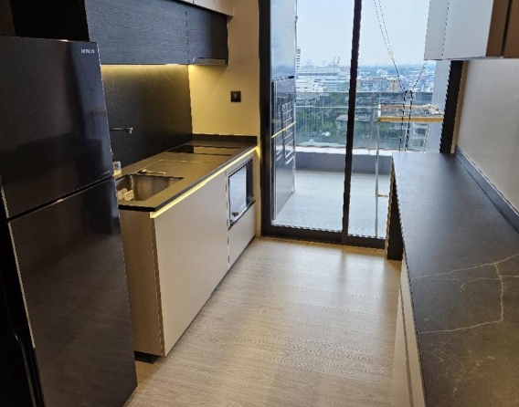 ให้เช่าคอนโด เดอะ รูม สุขุมวิท 38 ขนาด 51 ตรม มี 1 ห้องนอน 1 ห้องน้ำ