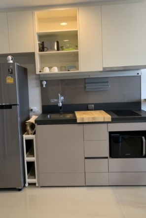 ขายคอนโด อัลติจูด ยูนิคอร์น สาทร - ท่าพระ มี 2 ห้องนอน 2 ห้องน้ำ ขนาด 45 ตรม