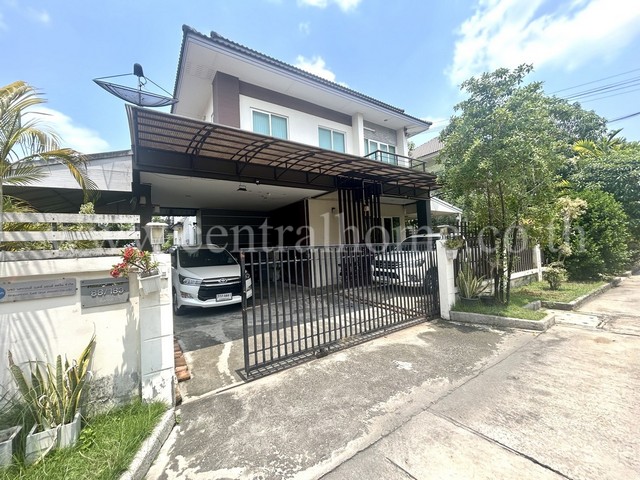 รหัสทรัพย์   5390บ้านเดี่ยว ซื่อตรง โคซี่ บางใหญ่ เฟส 5ที่ตั้ง : ถ.บางบัวทอง-สุพรรณบุรี ต.ละหาร อ.บางบัวทอง จ.นนทบุรี 11110 รายละเอียดทรัพย์สิน - บ้านเดี่ยว 2 ชั้น  เนื้อที่  60 ตร.ว  พื้นที่ใช้สอย 170 ตร.ม- 3 ห้องนอน  2 ห้องน้ำ 1 ห้องนั้งเล่น  1 ห้องครัว - จอดรถในบ้านได้ 3 คัน- หน้าบ้านหันทิศตะวันตกทำเลและสถานที่ใกล้เคียง- ดูโฮมสาขาบางบัวทอง- แมคโครสาขาบางบัวทอง- โรบินสัน ราชพฤกษ