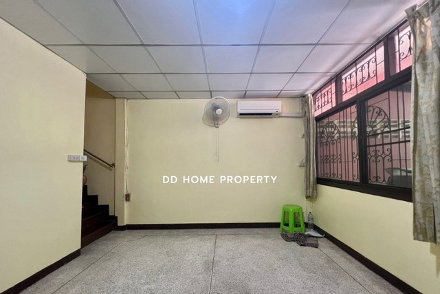 ขายหมู่บ้านศิริวัลย์ ติวานนท์-ซอยเรวดี52 (DD001706)