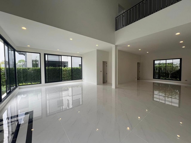 EPL-HR3276 ให้เช่าบ้านเดี่ยว  ถ. เทพรักษ์ บางเขน โครงการนาราสิริ พหล-วัชรพล เนื้อที่ 121.5 ตรว พื้นที่ใช้สอย 412 ตรม 4 ห้องนอน 5 ห้องน้ำ