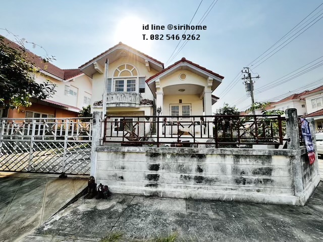 ให้เช่าทาวน์โฮม 2 ชั้น ซอยลาดปลาเค้า 60 แปลมุม บ้านตกแต่งใหม่