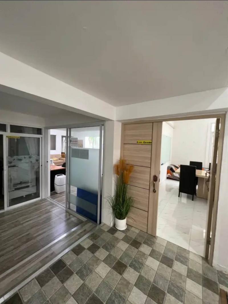 รหัสทรัพย์ R3026 ให้เช่า บ้าน 2ชั้น ใกล้สถานีรถไฟฟ้าสายสีเหลือง ย่าน สวนหลวง พัฒนาการ