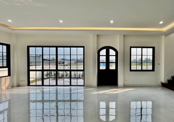 ราคาเริ่มต้น 5.99 ล.เท่านั้น ​บ้านสร้างใหม่หลังใหญ่ 2 ชั้น​ หางดง บ้านสวยกลิ่นอายยุโรป กว้างขวาง วัสดุมาตรฐานอย่างดี น่าอยู่อาศัย สวยมาก