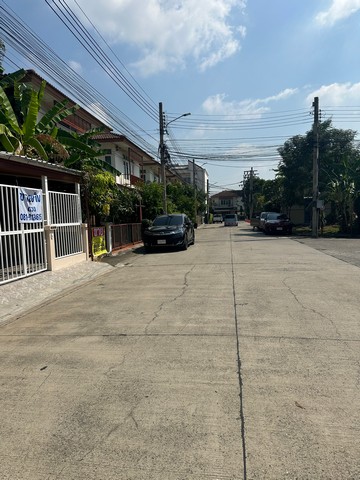 ขายบ้านแฝด 2 ชั้น มบ.ดิ เอ๊กซ์คลูซีฟ อ่อนนุช 74/3-1 (The Exclusive Onnut 74/3-1)    ZT393