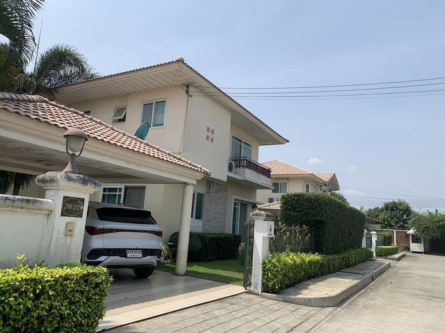 ขายบ้านเดี่ยว 2 ชั้น 89.80 ตรว. ศุภาลัย พาร์ควิลล์ ร่มเกล้า-สุวรรณภูมิ ติดถนนใหญ่ มีนบุรี ร่มเกล้า กรุงเทพกรีฑาตัดใหม่ เฟอร์พร้อมอยู่ 