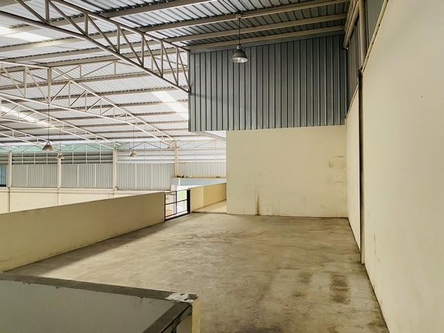 PB4055 ให้เช่าโกดัง 2 หลัง พื้นที่รวม 1,024 ตรม. ซอยเฉลิมพระเกียรติ ร.9 ซอย 62 แขวงดอกไม้ เขตประเวศ โกดัง2หลังแยกเช่าได้