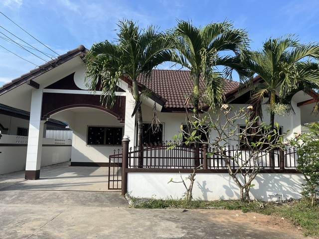 บ้านหลุดขาย ชั้นเดียว  หมู่บ้านอินทรชิดชัย ถนนเชียงใหม่-เชียงราย ต.ตลาดขวัญ อ.ดอยสะเก็ด เชียงใหม่