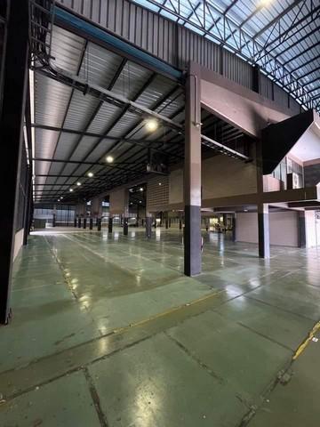 ให้เช่า คลังสินค้า พื้นที่โดยรวม 4500 ตารางเมตร ห่างจากท่าเรือแหลมฉบัง 3 กิโล ชลบุรี เขต Free zone มี 3 ห้องออฟฟิศ 4 ห้องน้ำ 5-10 ที่จอดรถ