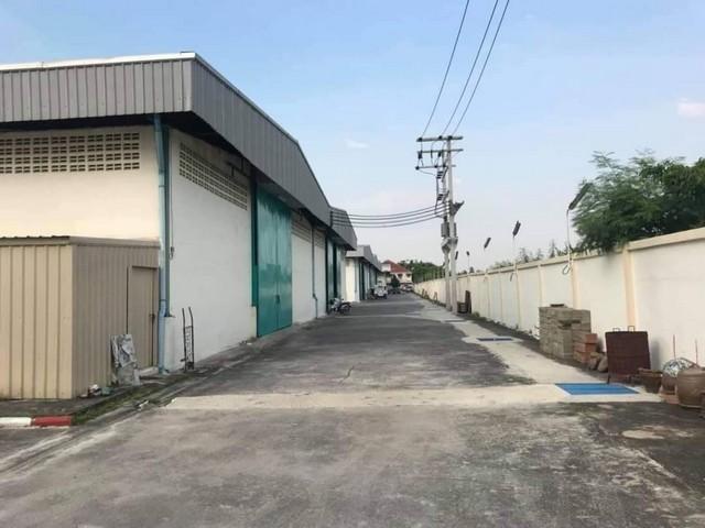 ให้เช่า โกดัง คลังสินค้าพร้อมออฟฟิศ ซอยหลังวัดหนามแดง บางพลี สมุทรปราการ พื้นที่ใช้สอย 576 ตารางเมตร 2-4 ที่จอดรถ 