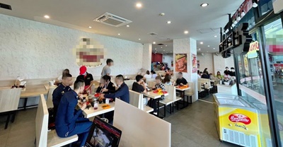  สนใจติดต่อ คุณเก๋โทร 086-331-2948Line = 0863312948เซ้ง‼️ ร้านสุกี้แฟรนไชส์  #สาขาดอนเมือง  ห้างแฮปปี้อเวนิว ดอนเมือง  เพียง 1,500,000 บ #ประกันคืน 1.4แสน ร้านพร้อมขายยอดขายขั้นต่ำ 1,000,000 บาท/เดือนยอดขายจริงสามารถดูย้อนหลังได้ + ร้านยังเปิดบริการอยู่ @สรงประภา ดอนเมือง #ติดถนนใหญ่ ติดโรงเรียนพระหฤทัยดอนเมือง หมู่บ้านเยอะ ใกล้โรงเรียนวัดสีกัน เทคนิคดอนเมือง ติดตลาดบุญอนันต์ ตกแต่งถ้