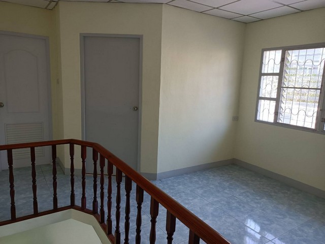 ขายบ้านมือสอง หมู่บ้านอิ่มอัมพร 11 เทียนทะเล 19 แขวงท่าข้าม เขตบางขุนเทียน กรุงเทพมหานคร