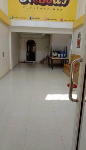 ขายตึกแถว 4 ชั้นครื่ง 1 คูหา ติดถนนประชาราษฎร์บำเพ็ญ Renovate ใหม่ ทำเลย่านการค้าห้วยขวาง