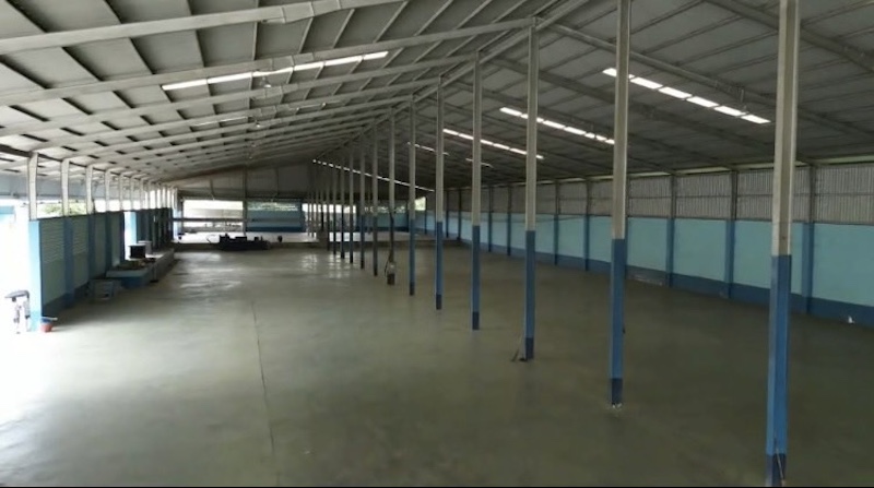 BST633 ให้เช่า-ขายที่ดิน 10 ไร่ อาคารโรงงานรวม 8,000 กว่าตารางเมตร เขต Free Zone อ.นิคมพัฒนา จ.ระยอง