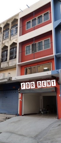 ให้เช่าอาคารพาณิชย์  เสรีไทย   พื้นที่  20  ราคา 15,000  Tel. 0936785948