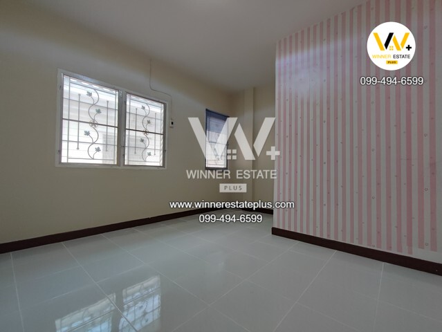 ทาวน์เฮ้าส์หมู่บ้านเมืองประชา หทัยราษฎร์ 35 กรุงเทพ  Moobaan Mueang Pracha Hatairat 35 : แต่ง 3 ห้องนอน