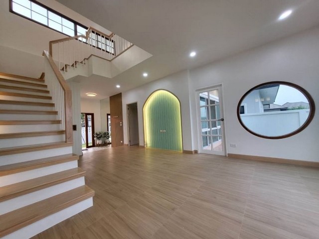 บ้านมินิมอล 2 ชั้น สไตล์ญี่ปุ่น ท่ารั้ว ดอยสะเก็ด