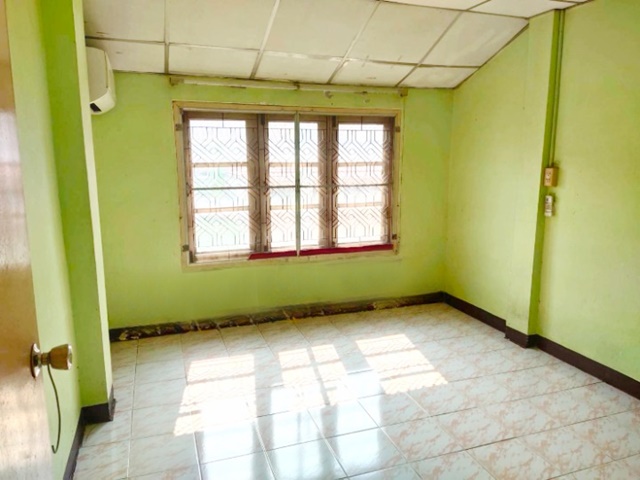 เพชรเกษม69 เลียบคลองฝั่งเหนือ10-14 ให้เช่า-ขาย ทาวน์โฮม 2ชั้น 2 นอน ต่อเติมหน้าหลังแล้ว เอกชัย บางบอน 162 ตรม. 21ตรว.