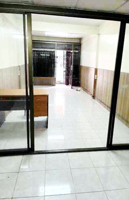 ARLราชปรารภ18-24  BTSอนุสาวรีย์ชัย ประตูน้ำ ดินแดง ใกล้ตลาด 3นอน 3น้ำ ให้เช่าบ้าน อาคารพาณิชย์  3 ชั้น