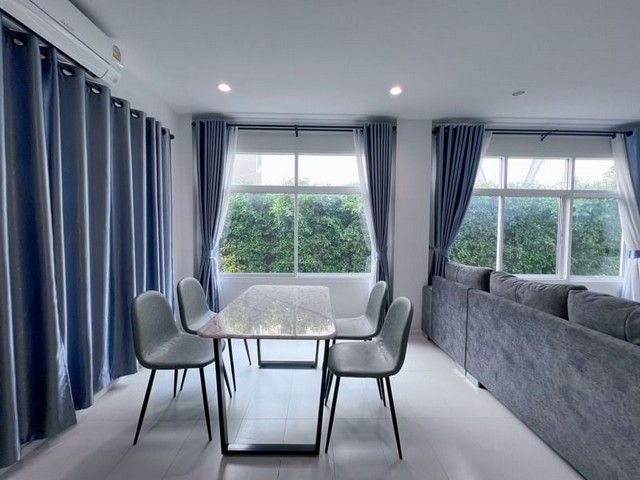 บ้านเดี่ยวสร้างใหม่ 2 ชั้น  ใกล้รวมโชคมอลล์ สันผีเสื้อ