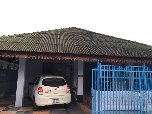 บ้านชั้นเดียว ตกแต่งใหม่ พร้อมเฟอร์ โซนป่าแดด          