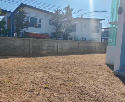 ขายบ้านเดี่ยว ลาวิลล์ล่า พอชช์  ถนนสายเอเชีย อยุธยา เนื้อที่ 100 ตรว มี 4 นอน 3 น้ำ