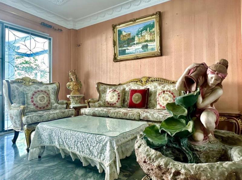 ให้เช่า บ้านเดี่ยว 2ชั้น เป็นหินอ่อนทั้งหลัง สร้างเอง ย่านตลิ่งชัน บรมราชชนนี