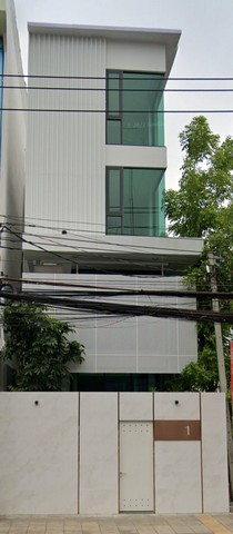 ให้เช่าโฮมออฟฟิศ 4 ชั้นหลังมมุม ติดถนนใหญ่ ปากซอยพัฒนาการ26 สภาพใหม่ พร้อมลิฟท์ แอร์ทุกชั้น ใกล้ทางด่วน ใกล้เอกมัยทองหล่อ