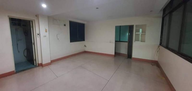 ให้เช่า อาคารพาณิชย์ 4ชั้น พร้อมที่ดินและโกดัง ริมถนนพระราม 3 บางคอแหลม