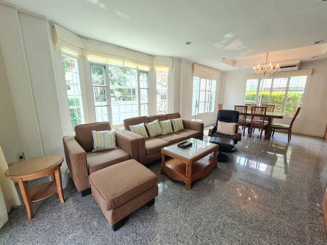 ให้เช่าบ้านเดี่ยว 2ชั้น หมู่บ้านมัณฑนา ศรีนครินทร์ 2 บางพลี สมุทรปราการ พื้นที่ใช้สอย 220 ตารางเมตร 3 ห้องนอน 4 ห้องน้ำ ยินดีรับสัตว์เลี้ยง