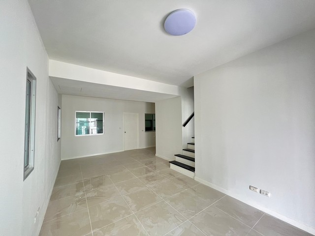 ขายทาวน์เฮ้าส์โครงการ พฤกษา นารา 97 เมืองชลบุรี ชลบุรี  BCN 1706