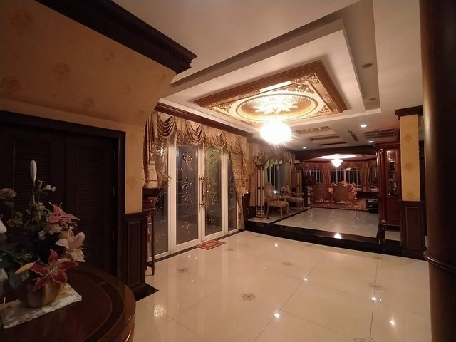 EPL-HS1144 ขายบ้านเดี่ยว สไตล์ยุโรปพร้อมอยู่ บิ้วท์อิน ทั้งหลัง  ทำเลย่านประชาอุทิศ-พระราม2 สร้างใหม่ทั้งหลัง บนเนื้อที่ 174 ต.ร.ว.